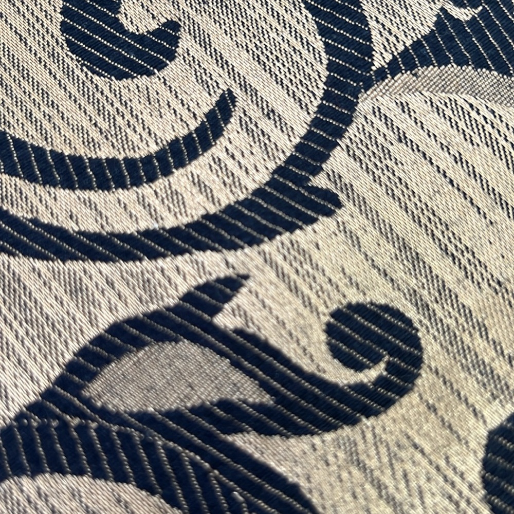 Upholstery fabric - Picture 3 of 4